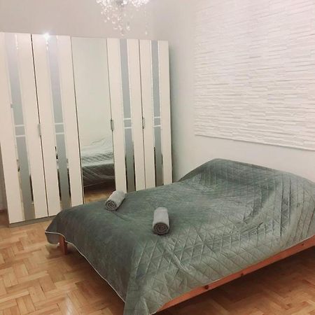 Happy Apartment In The Heart Of Budapest With 2 Rooms Esterno foto